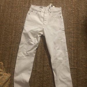 Cropped White Levi 501